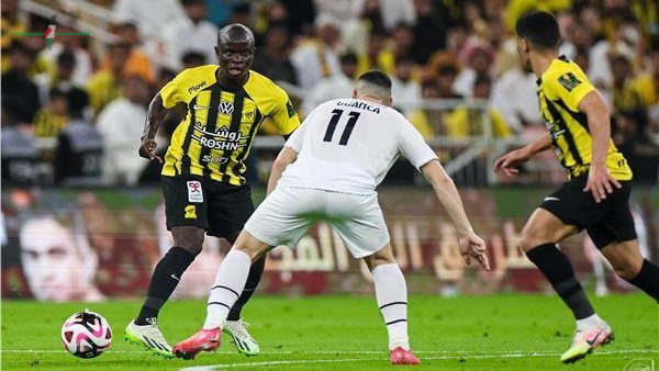ترتيب دوري روشن قبل الجولة الأخيرة النصر يتصدر والهلال ينافس على المركز الأول