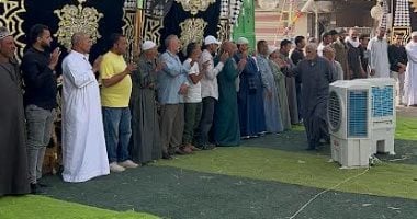 تشييع أسر ضحايا حادث أسوان في سرادق عزاء بمحافظة الدقهلية بحضور المحافظ
