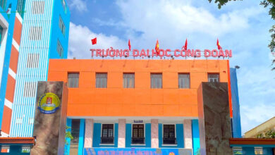 جامعة تتحمل مسؤولية اشتراط إجراء امتحانات التخرج قبل موعده بفترة قصيرة