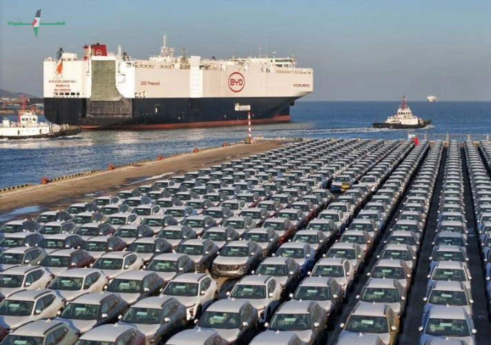 شركة BYD تتوسع في أسطول ناقلات السيارات لزيادة الصادرات وتحسين إدارة التحديات اللوجستية