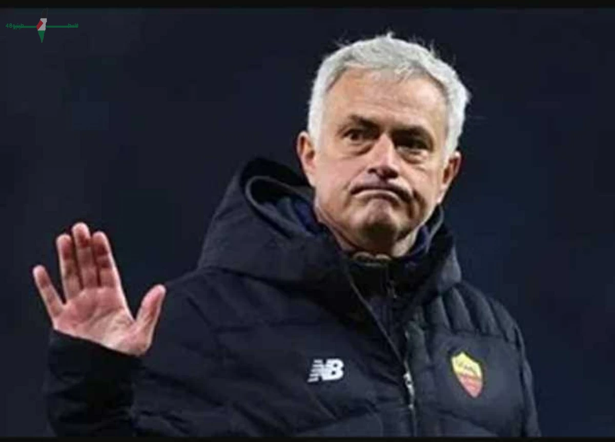 مورينيو يوقع عقد تدريب ريال مدريد ويبدأ مسيرته مع النادي الملكي