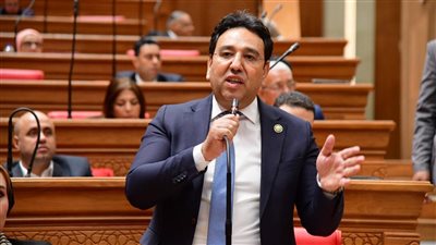 نائب أيمن محسب يطالب بوضع إطار قانوني لضبط صناعة المحتوى البلوجرز حفاظا على الأمن الاجتماعي