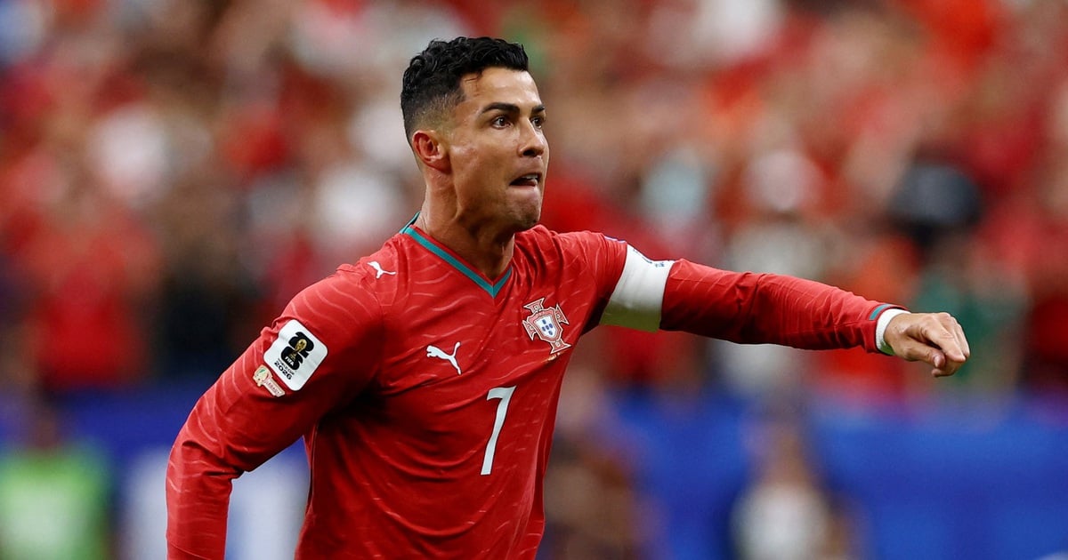 رونالدو يرد على ميسي بخماسية مدوية في شباك أوزبكستان بتصفيات مونديال 2026
