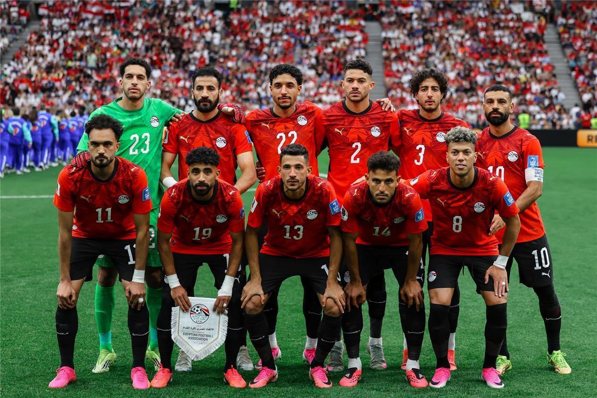 تردد القناة المفتوحة الناقلة لمباراة مصر وإيران في المونديال