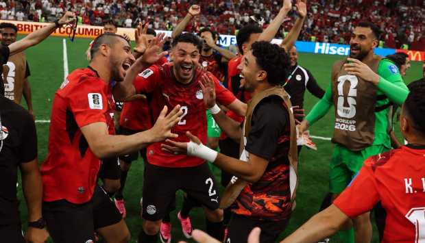 القناة الناقلة لمباراة مصر وإيران اليوم في المونديال مجاناً