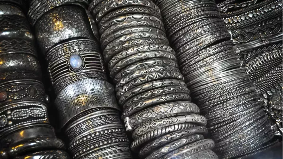 تحديث لحظي لأسعار الفضة اليوم في مصر وسعر جرام عيار 925 يسجل 96.56 جنيه مصري