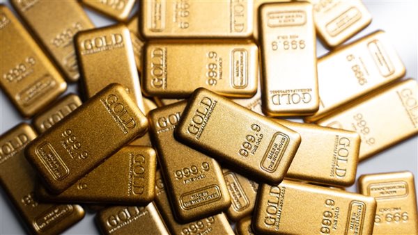 توصيات اقتصادية بشراء الذهب الآن لاغتنام الفرص الاستثمارية مع التحذير من البيع السريع في الفترة المقبلة