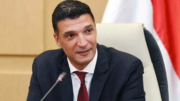 وزارة الصناعة تنفي شائعات إنشاء 8 آلاف مصنع وتتوعد مروجيها