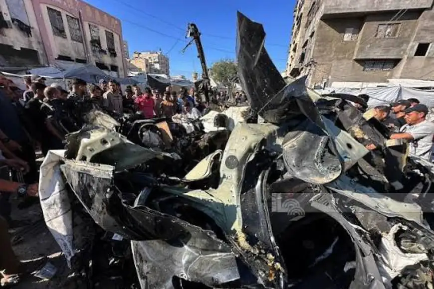 غارات إسرائيلية عنيفة تضرب غرب غزة وتستهدف سيارة مدنية