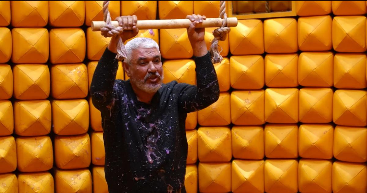 رامز ليفل الوحش الحلقة 29.. جمال عبد الحميد: حسن شحاتة أعظم لاعب في جيلي