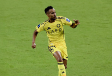 اللاعب عبدالرحمن غريب يرفض العرض المالي الجديد المقدم من نادي النصر لتمديد عقده مع الفريق