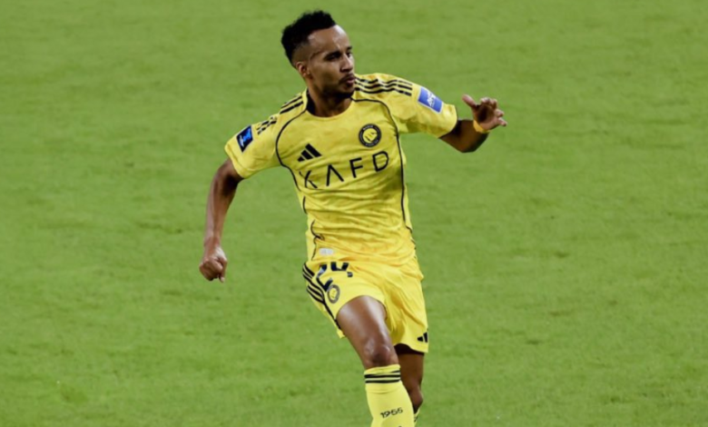 اللاعب عبدالرحمن غريب يرفض العرض المالي الجديد المقدم من نادي النصر لتمديد عقده مع الفريق