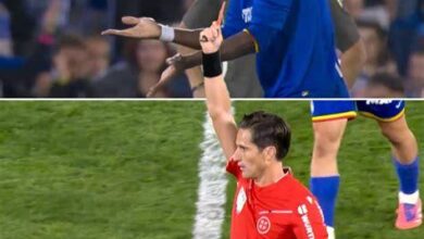 سيثولي ثالث لاعب يُطرد في تاريخ مشاركات جنوب أفريقيا بكأس العالم