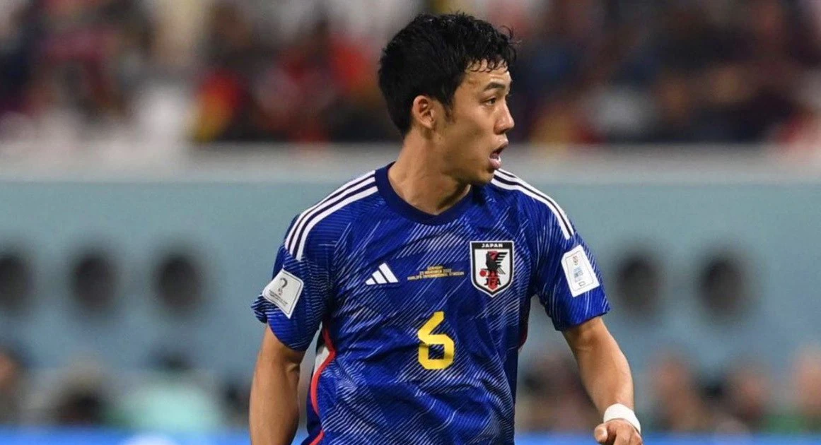 قائد المنتخب الياباني ينسحب من كأس العالم 2026، ويعتزل اللعب مع المنتخب الوطني نهائياً.