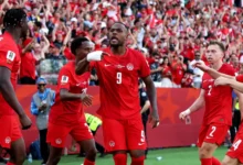 كندا تتعادل مع البوسنه 1-1 وتحصل علي اول نقطه في كاس العالم