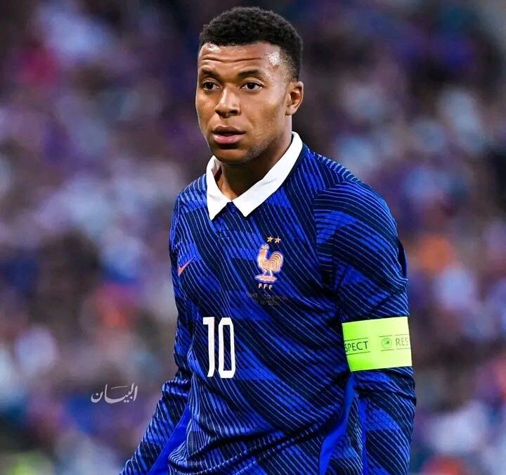 مبابي : نسعى للتتويج ببطولة كأس العالم لنسيان نهائى٢٠٢٢