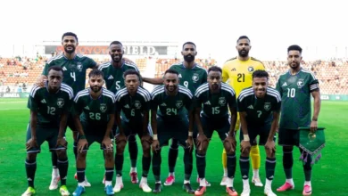 هل يكون المونديال بوابة رحيل نجم السعودية رغم عقده مع النصر؟