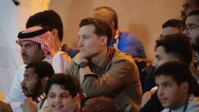 "يدفعون للمشجعين".. تصريحات بن هاربورغ تفجر غضبا عارما في النصر
