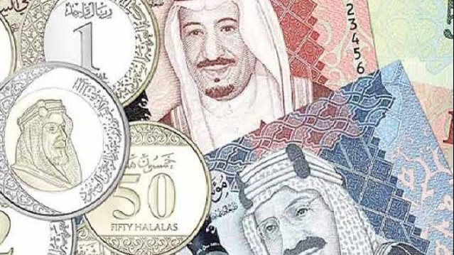 تفاصيل سعر العملات العربية الريال السعودي والدينار الكويتي..الآن