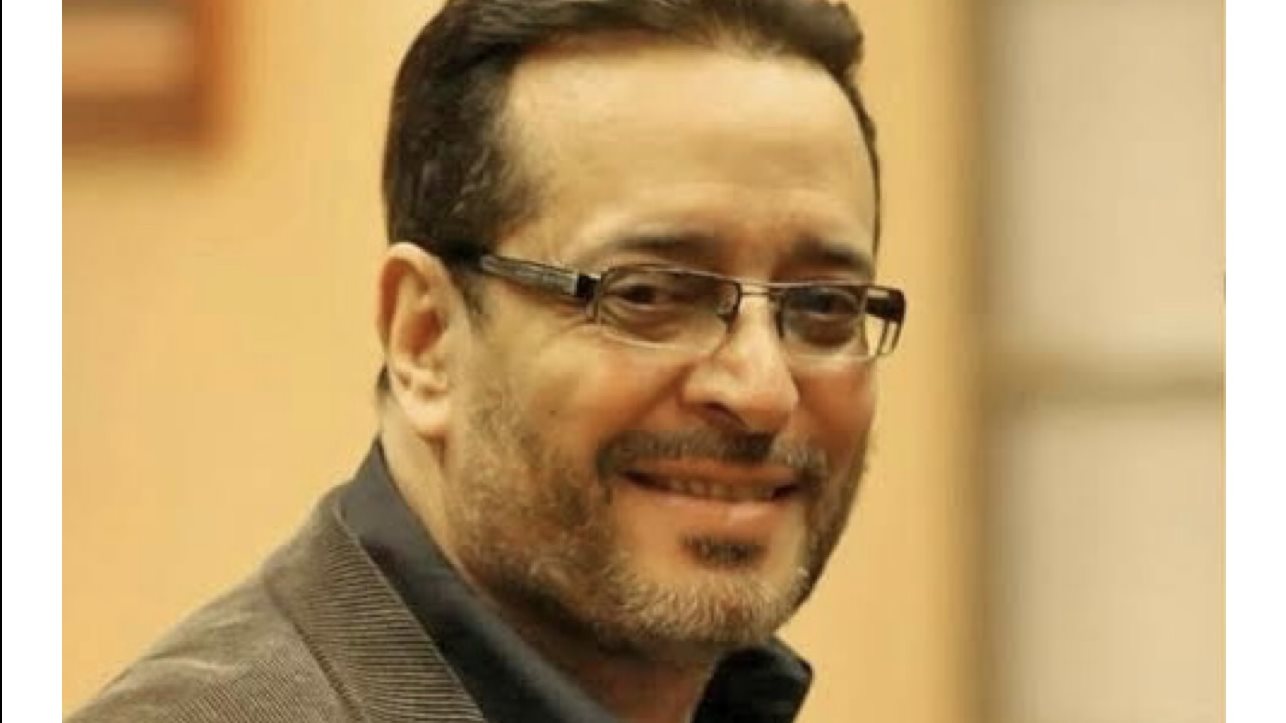 فى ذكرى وفاة الفنان علاء عبد الخالق .. تعرف على صلة القرابة بـ محمود الخطيب