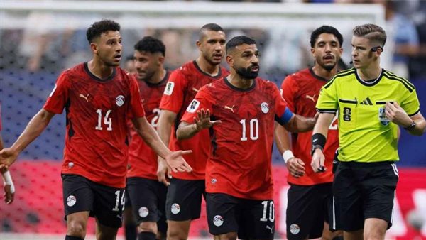 خبير تحكيمي يحسم الجدل حول استحقاق مصر ركلة جزاء أمام الأرجنتين في المونديال