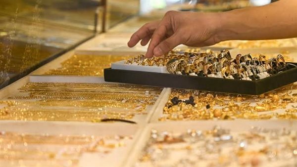 قفزة جديدة في أسعار الذهب بمصر بالتزامن مع صعود الدولار وعيار 21 يصل 5870 جنيها الآن