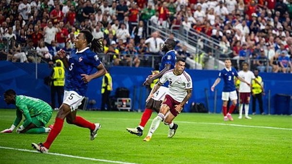 تردد القنوات المفتوحة الناقلة لقمة إسبانيا والأرجنتين في نهائي كأس العالم