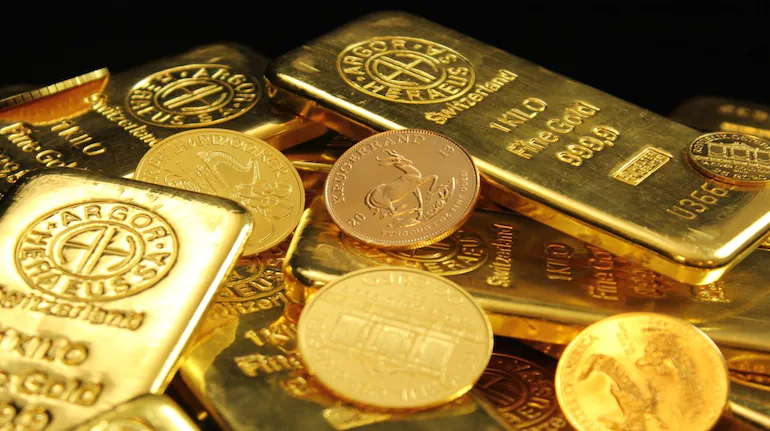 تراجع أسعار الذهب عالميًا من أعلى مستوى في أسبوعين وعيار 21 يسجل 6015 جنيها