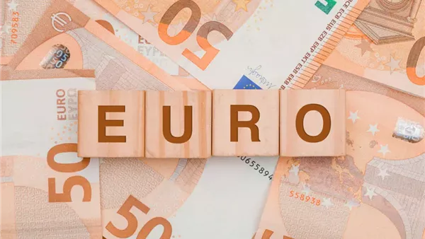 تحديث سعر اليورو اليوم الجمعة واستقرار العملة الأوروبية أمام الجنيه المصري في البنوك والأسواق الآن
