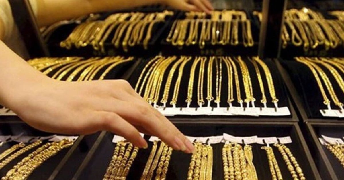 أسعار الذهب تتراجع إلى 137.5 دولار للأوقية في 25 يوليو 2026