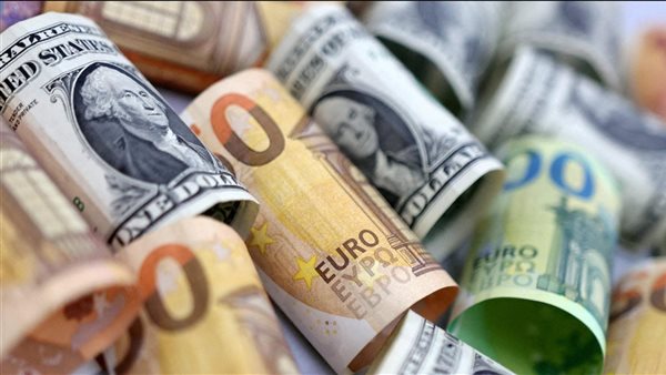 أسعار العملات العربية والأجنبية مقابل الجنيه اليوم السبت في البنك الأهلي