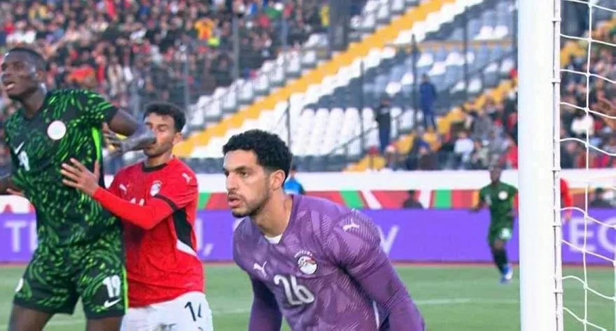 مدرب حراس الأهلي السابق يساند شوبير برسالة خاصة قبل مواجهة أستراليا