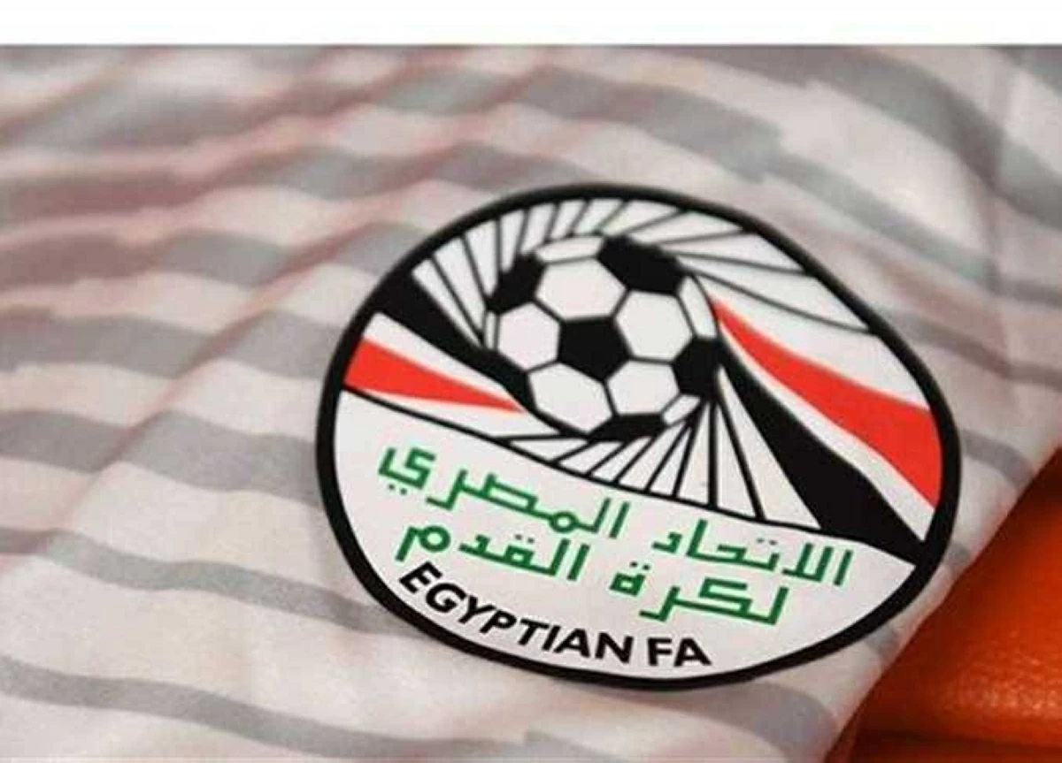 اتحاد الكرة يتراجع عن بيان إهداء سيارات لبعثة منتخب مصر
غموض يلف حذف اتحاد الكرة بيان إهداء سيارات لبعثة الفراعنة
اتحاد الكرة يسحب بيان إهداء السيارات لبعثة المنتخب بشكل مفاجئ
تراجع غير متوقع لاتحاد الكرة بشأن بيان إهداء سيارات لبعثة المنتخب