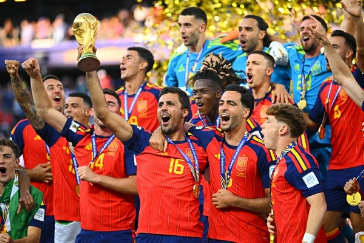 بمشاركة نجوم أفريقيا فيفا يعلن التشكيل المثالي لمونديال 2026 بتصويت الجماهير