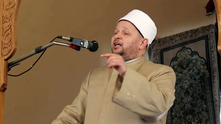 عالم أزهري يؤكد أن المودة والرحمة أساس استقرار العلاقات الإنسانية