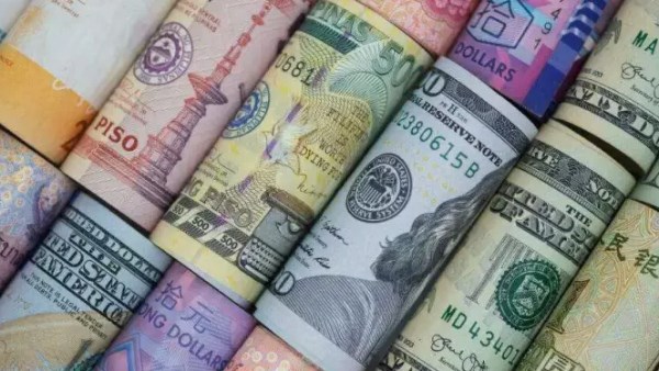 ارتفاع معظم العملات العربية أمام الجنيه في بداية تعاملات الأربعاء