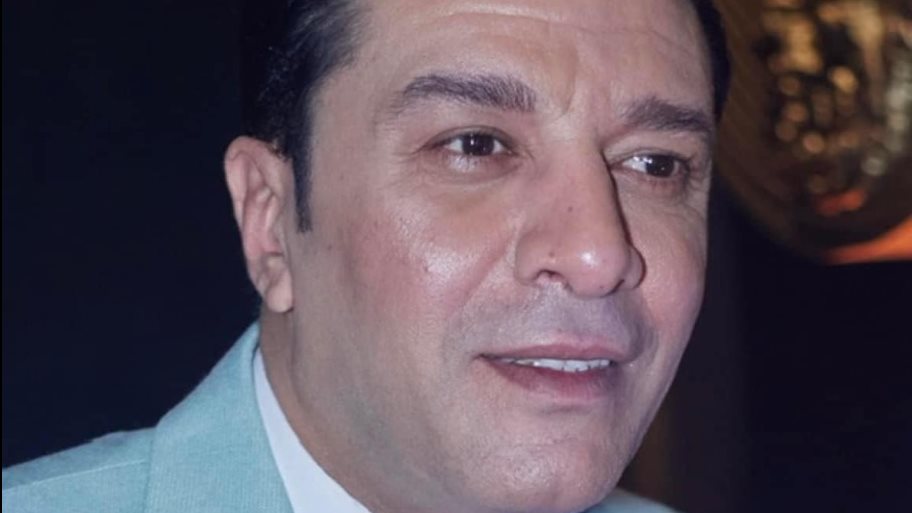 الشاعر فوزي إبراهيم يوجه رسالة للفنان مصطفى كامل