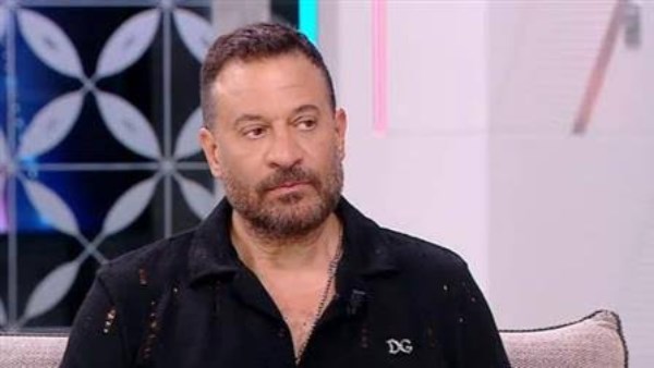 ماجد المصري يغادر غرفة العمليات بعد خضوعه لجراحة في العين