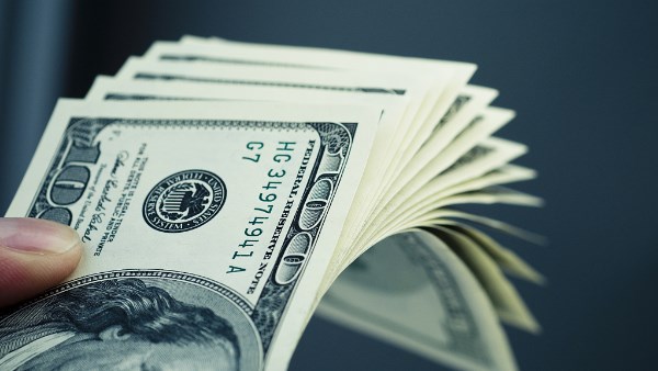 أعلى سعر لصرف الدولار في البنوك اليوم الأربعاء 22-7-2026