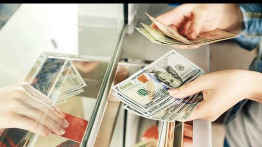 الدولار يتراجع أمام الجنيه خلال تعاملات اليوم ويفقد 6 قروش ليسجل مستوى سعر 49.22 جنيه للبيع بالبنك الأهلي المصري