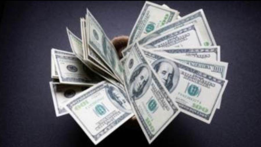 تراجع سعر الدولار أمام الجنيه خلال تعاملات اليوم ويسجل 49.07 جنيه للبيع بالبنك الأهلي المصري