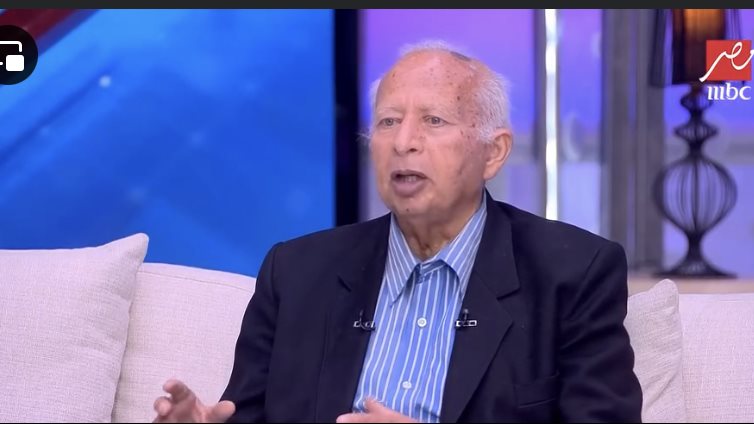 فاروق حسني ينعى هاني شنودة: أثرى الحياة الفنية بإسهاماته المتجددة
