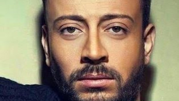 لؤي يعود بقوة إلى الساحة الغنائية بألبوم جديد يضم 10 أغنيات.. خاص