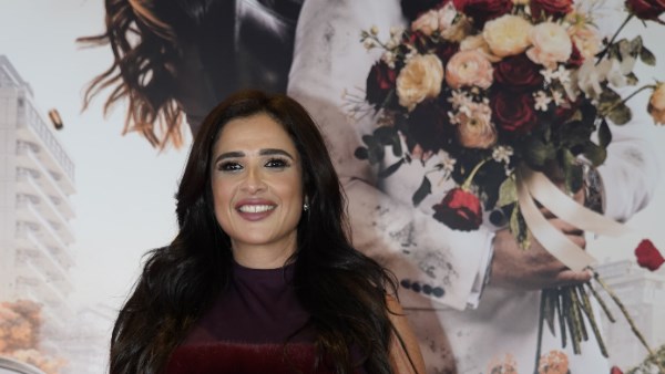 ياسمين عبد العزيز: تأخرت في التعاون مع السقا.. وخلي بالك من نفسك عودة قوية للسينما| خاص
