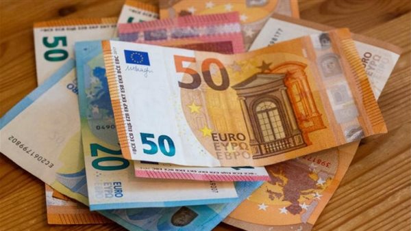 تعرف على سعر اليورو اليوم مقابل الجنيه المصري تحديث لحظي لأسعار الصرف الآن بعد آخر تغيير