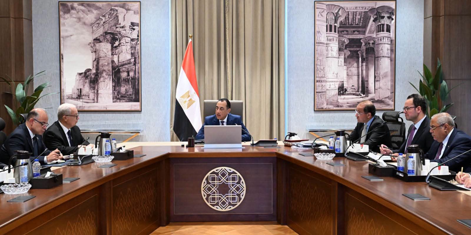 «قاطرة النمو» مدبولي يؤكد استعادة القطاع الخاص لزخمه ومكانته في السنوات الأخيرة