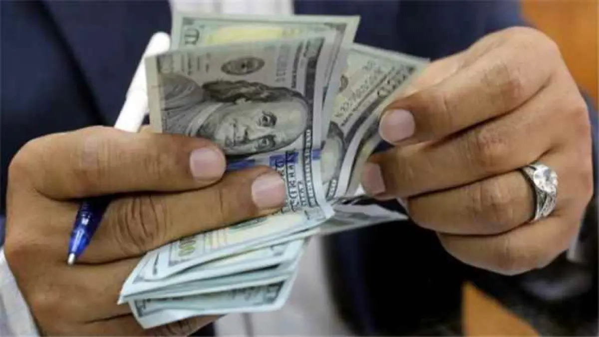 فجوة صرف تاريخية تعلنها الحكومة اليوم وريال عدن يكسر حاجز ثلاثة أضعاف ريال صنعاء