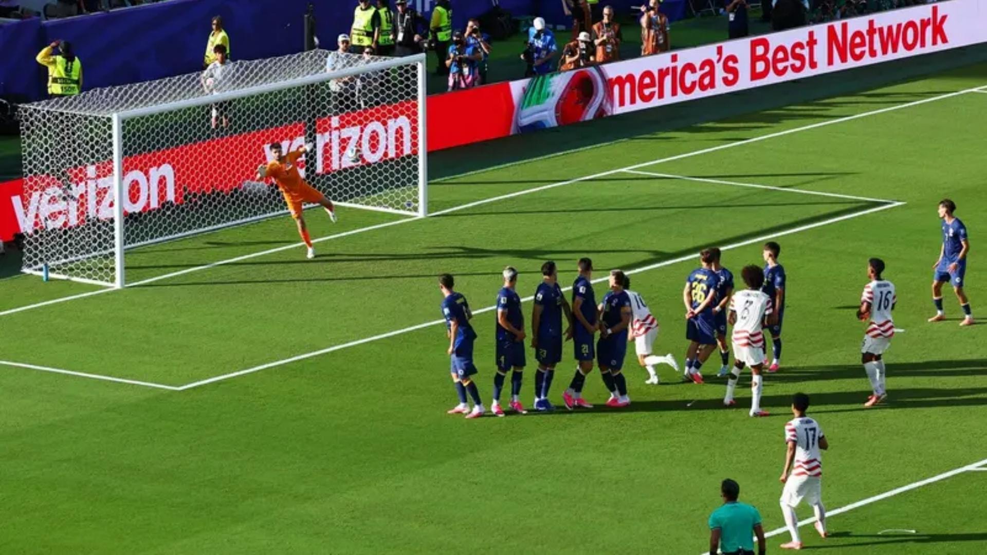 أميركا تعبر إلى ثمن نهائي كأس العالم