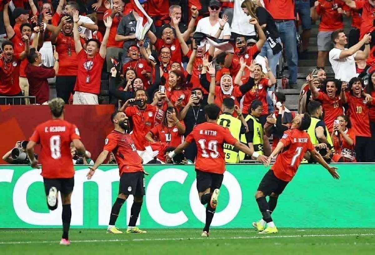 اليوم.. مصر تلتقي أستراليا بطموح مواصلة الحلم المونديالي