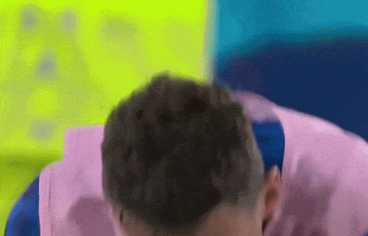 انهمرت دموع لاعبي كرواتيا بشكل هستيري بعد المأساة التي وقعت في الوقت بدل الضائع.